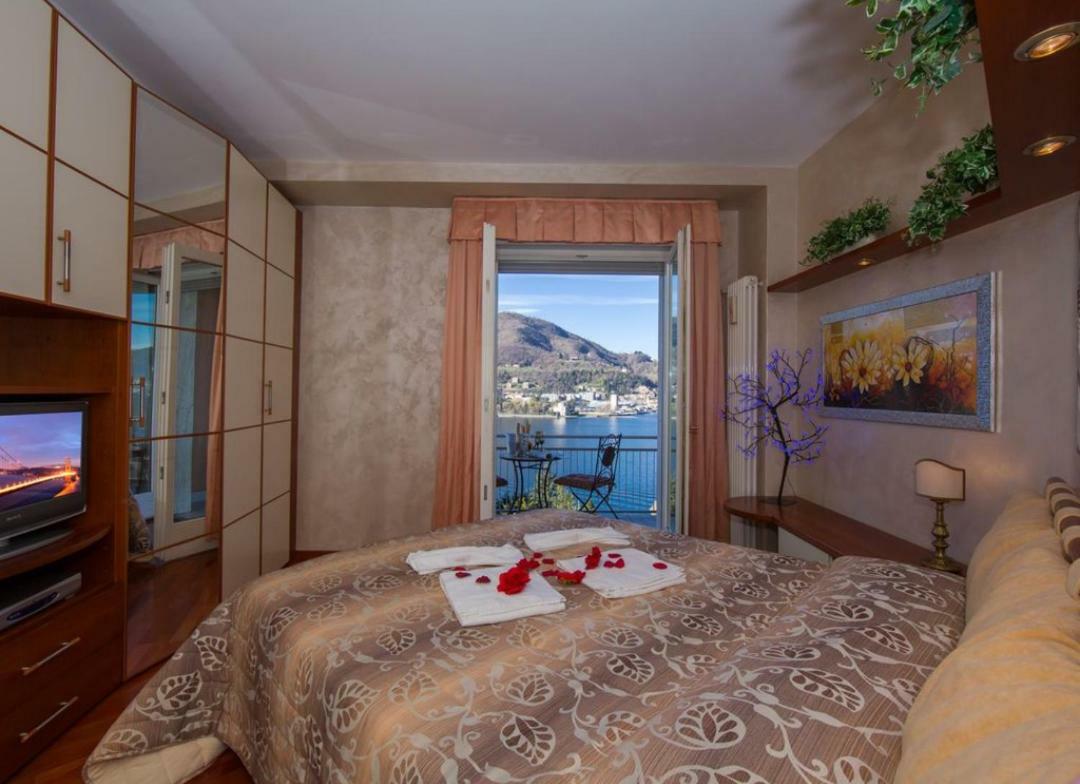 Lo Specchio Sul Lago - The House Of Travelers Como Ngoại thất bức ảnh